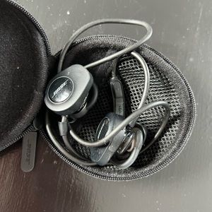 Bose wireless headphones